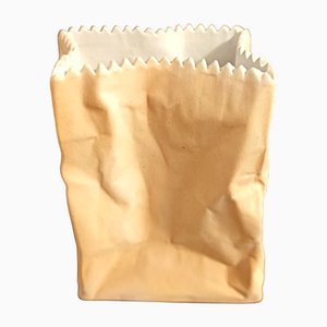 Vaso Paper Bag in ceramica di Tapio Wirkkala per Rosenthal, anni '90