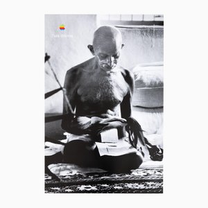 Pomme Mahatma Ghandi Poster
