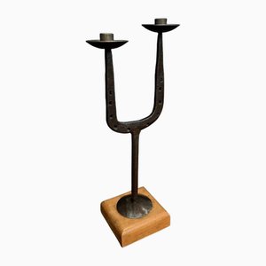 Candelabro vintage de dos luces de hierro forjado, años 70