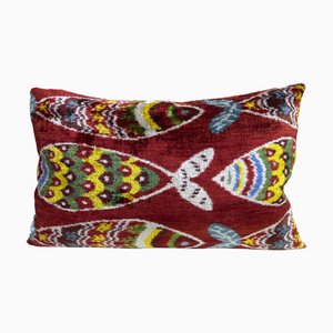 Fodera per cuscino lombare Ikat in seta con decorazioni a forma di pesce, inizio XXI secolo