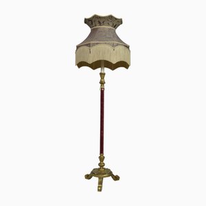 Lampada da terra Boudoir standard in stile barocco in legno dorato con frange di nappe, anni '30