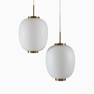 Hängelampen aus Opalglas mit Messingbeschlägen von Lyfa, 1960er, 2er Set