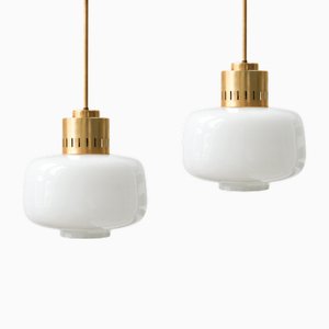 Lampes à Suspension Mid-Century en Opaline, 1960s, Set de 2