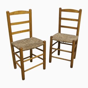 Charlotte Perriand zugeschriebene rustikale Stühle aus Eschenholz, 1960er, 2er Set