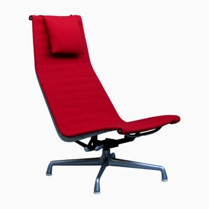 Poltrona Ea125 in alluminio di Charles & Ray Eames per Herman Miller, 1958