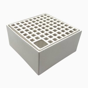Space Age White Ceramic Mod. Ikebana C Vase / Ashtray by Studio Opi, Italy, 1970s