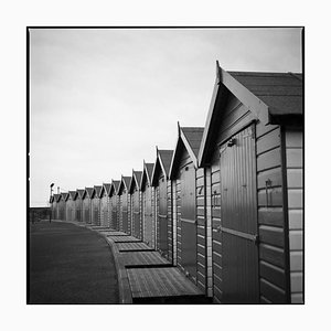 Paul Cooklin, Capanne sulla spiaggia I, fotografia