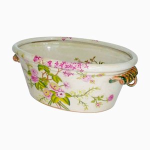 Large Oval Pot by Quain and quantity