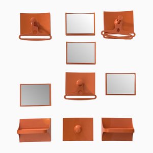 Mobiletto in plastica arancione con 4 specchi, attaccapanni e mensole, Germania, anni '60, set di 14