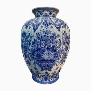 Delft Vase in Ceramic