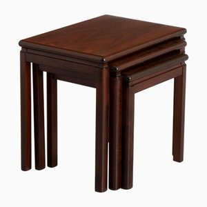 Tavoli a incastro Mid-Century moderni in palissandro, 1970, set di 3