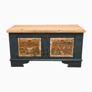Cassettiera in pino dipinto, Europa orientale, fine XIX secolo