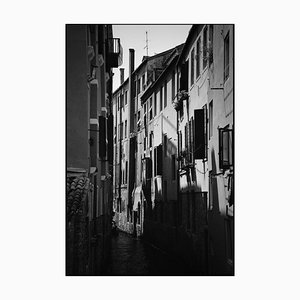 Paul Cooklin, Shadowed Architecture, Photographie