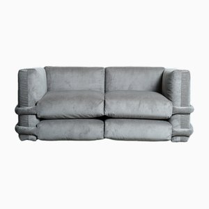 Sofá con forma de almohada de Muller Van Severen para BD Barcelona