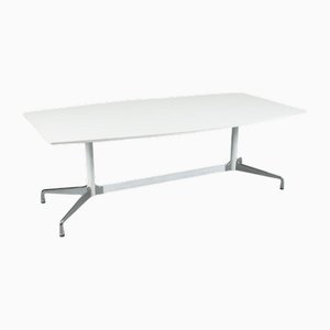 Segmentierter Tisch von Charles & Ray Eames