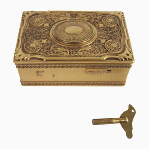 Filigrane Singvogel Box von K. Griesbaum, 1960er