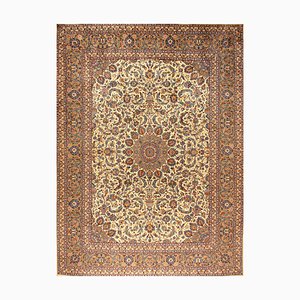 Orientalischer Teppich aus Wolle