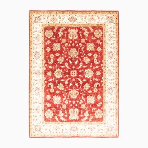 Orientalischer Teppich aus Wolle