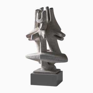 Roger Desserprit, Escultura abstracta grande, 1981, Hormigón