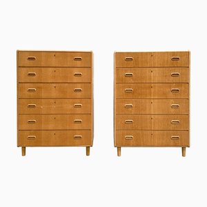 Skandinavische Mid-Century Kommoden aus Eiche, 1960er, 2er Set