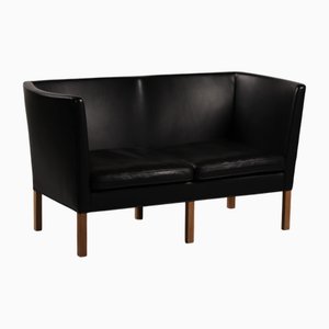 Divano curvo nr. 2214 in quercia con pelle nera originale di Børge Mogensen per Fredericia, anni '90