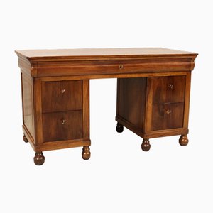 19th Century Italian Desk Table in Walnut