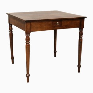 19th Century Italian Dining Table in Walnut