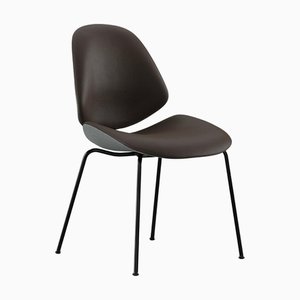 Chaise de Salon Familiale par Kasper Salto