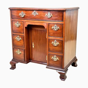 Georgian Mahogany Kneehole Desk, 1770