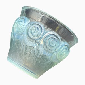 Rennes Vase in Opalescent Glass by R. Lalique, 1933