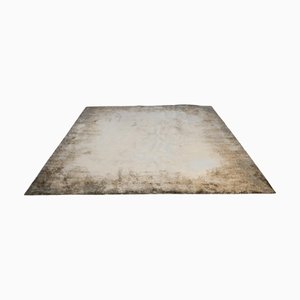 Alfombra Riviere de lana y seda Caumont con borde