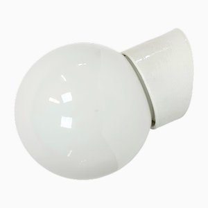 Weiße Vintage Porzellan Wandlampe, 1970er
