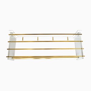 Perchero de pared de vidrio acrílico y latón, años 60