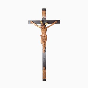 Crocifisso intagliato in legno di tiglio, fine XIX secolo, Boemia, XIX secolo