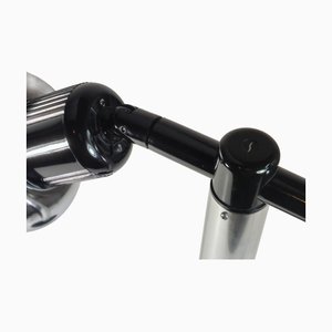 Lámpara de mesa ajustable italiana en negro de Gae Aulenti Castiglioni para Stilnovo, años 70