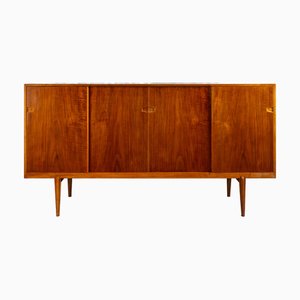 Großes Sideboard mit Schiebetüren von Henry Rosengren Hansen für Brande Møbelindusr, Dänemark, 1960er