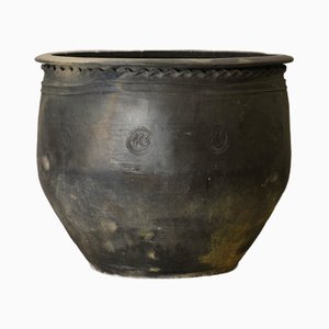 Large Grey Asian Pot