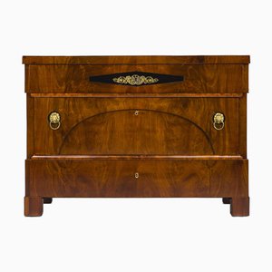 Comò Biedermeier in mogano, inizio XIX secolo, metà XIX secolo