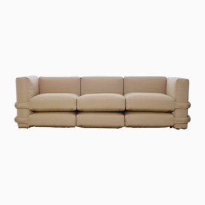 Sofá con forma de almohada de Muller Van Severen para BD Barcelona