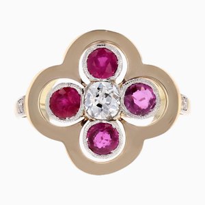 Antique Rubies Diamonds 18 Karat Yellow Gold Platinum Cloverleaf Ring