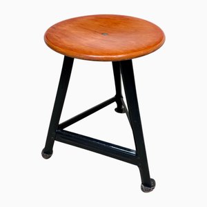 Sgabello Atelier industriale con struttura in acciaio e sedile in compensato, Germania, anni '20