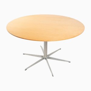 Tavolo da pranzo Mid-Century moderno di Fritz Hansen, Danimarca, anni '60