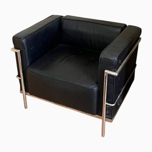 LC2 Armchair in Black Leather with Tubular Chrome Structure attributed to Le Corbusier, France, 1970s