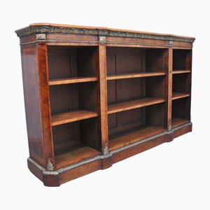 Offenes Bücherregal aus Nussholz & Ormolu, 19. Jh. von Johnstone and Jeanes, 1860er