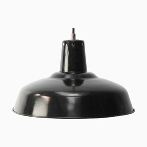 Industrielle Französische Schwarze Emaillierte Vintage Hängelampe