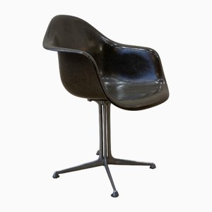Butaca La Fonda de Charles and Ray Eames para Herman Miller, años 60