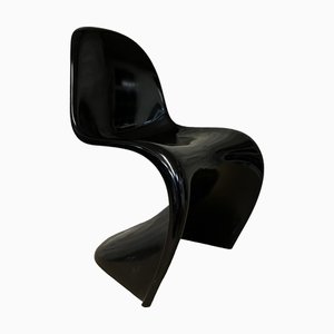 Sedia impilabile in fibra di vetro nera di Verner Panton per Vitra, anni '70