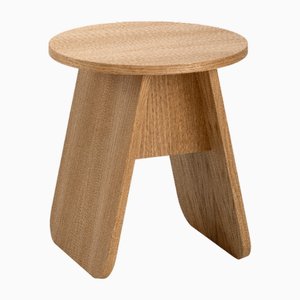 Table d'Appoint Momoko en Placage de Chêne Huilé de Emko