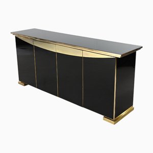 Credenza Hollywood Regency in ottone e specchio nero di Maison Jansen, anni '70