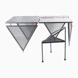 Postmoderner Schreibtisch und Hocker aus Metall, 1980er, 2er Set